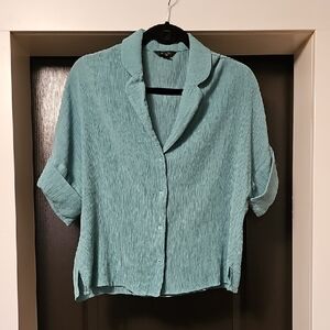 RW&CO. Teal Button Down Crop Shirt
